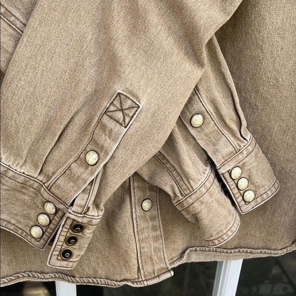 Tecovas Tan Denim Shirt with Snaps - XL - Picture 5 of 8